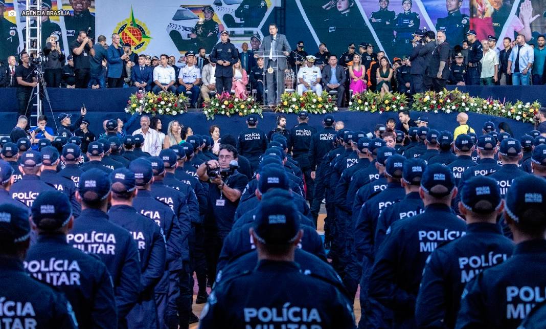 Medalha Cruz de Sangue homenageia bravura e sacrifício dos policiais militares