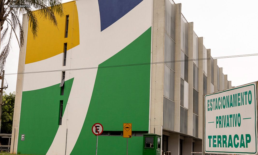 Terracap lança edital de licitação de mais de cem imóveis no DF