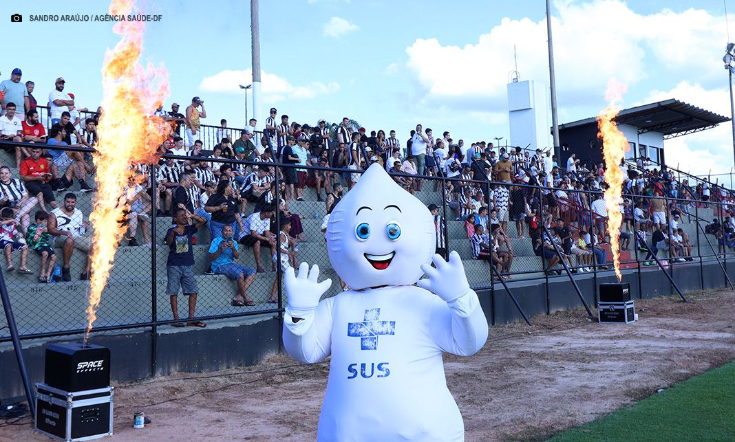 Craque da Imunização: Secretaria de Saúde levou vacinas ao Candangão