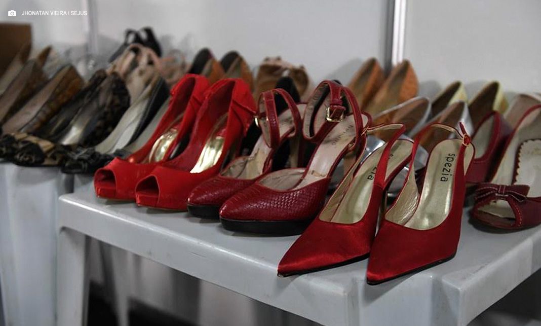 Varal Solidário leva roupas e calçados para comunidade de Sobradinho