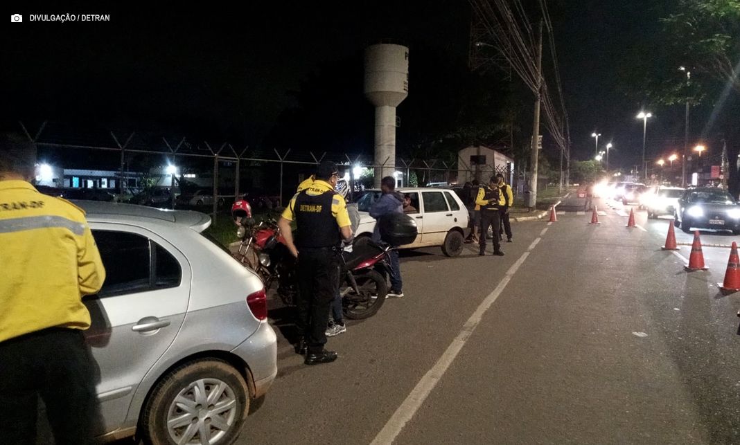 Detran-DF: Fiscalização autua 48 condutores alcoolizados no fim de semana