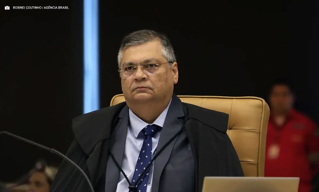 Flávio Dino manda CGU auditar R$ 469 milhões de emendas sem plano de trabalho