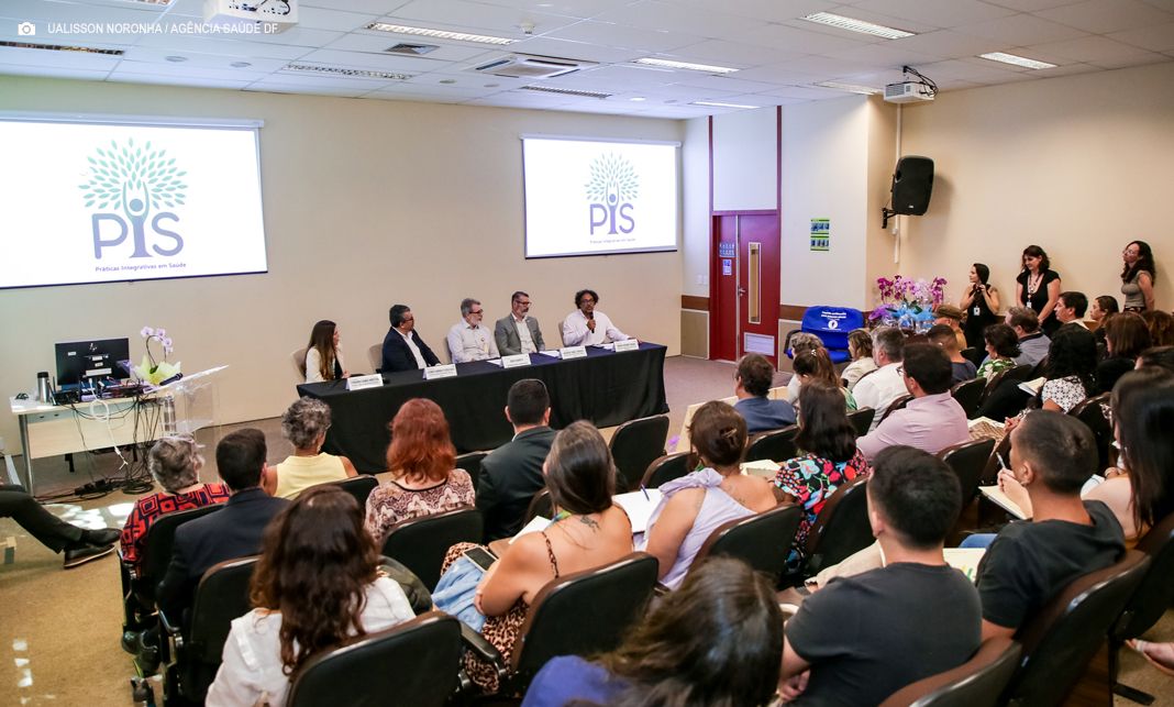 DF lança primeiro programa de residência multiprofissional com foco em Práticas Integrativas em Saúde