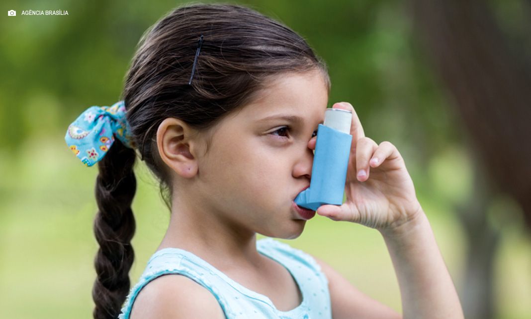 Especialista alerta sobre principais sintomas de asma na infância