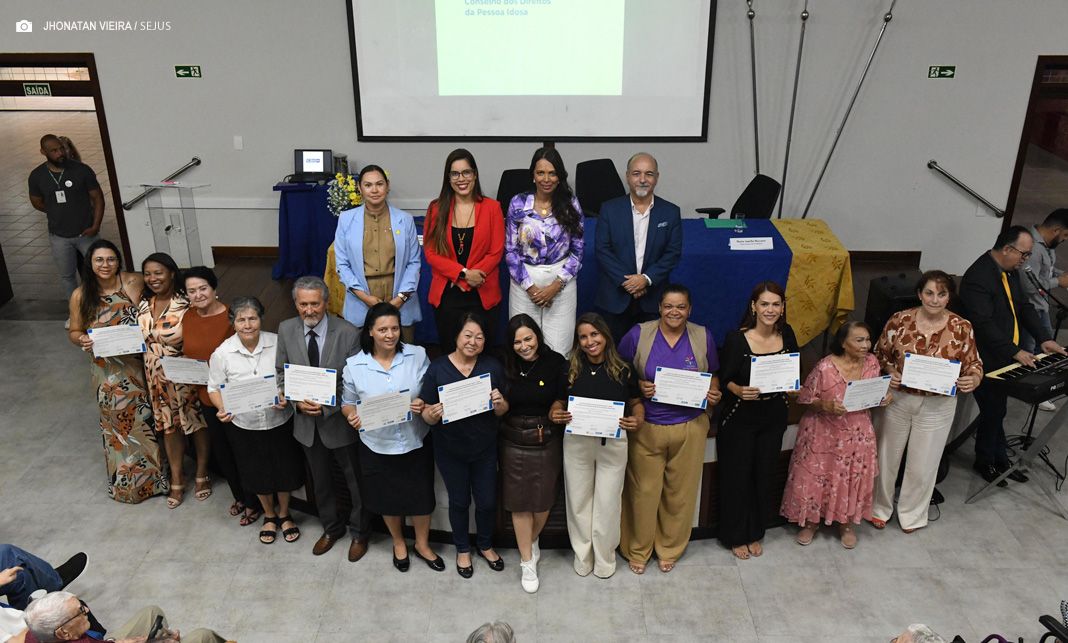 Instituições que se destacaram no atendimento à população idosa no DF são homenageadas