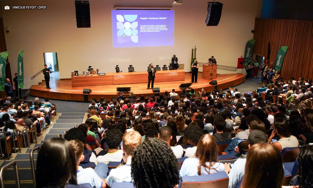 Aulão preparatório para o PAS e o Enem reúne 700 estudantes do DF