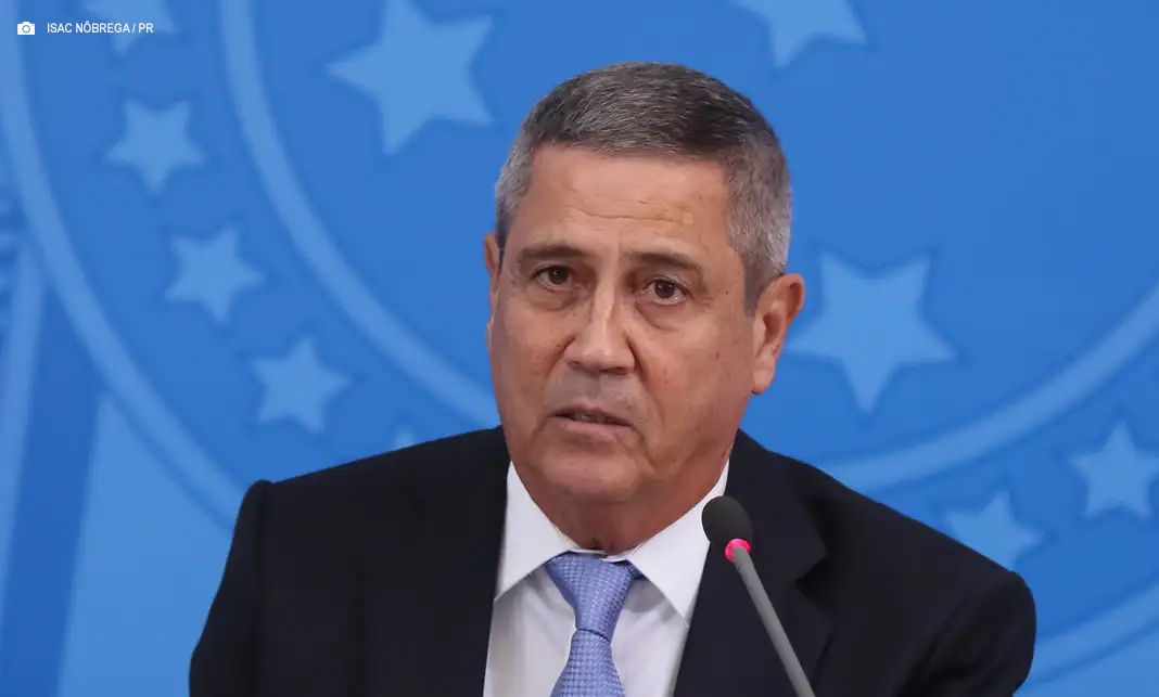 Defesa de Braga Netto diz que denúncia de golpe é “fantasiosa”