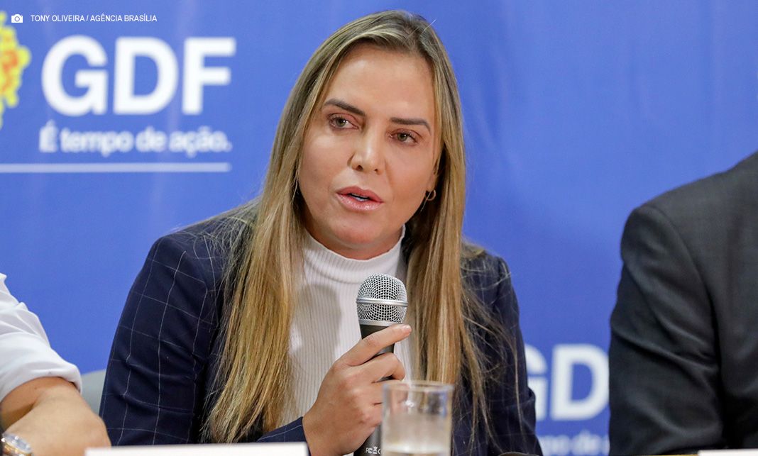 Celina Leão realiza procedimento médico e retoma atividades