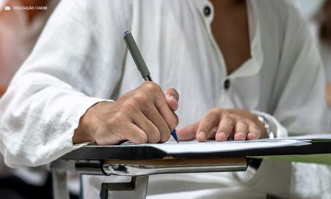 Caesb publica edital de concurso público