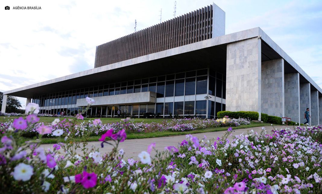 Comprovante de rendimentos de 2024 já está disponível no Portal do Servidor