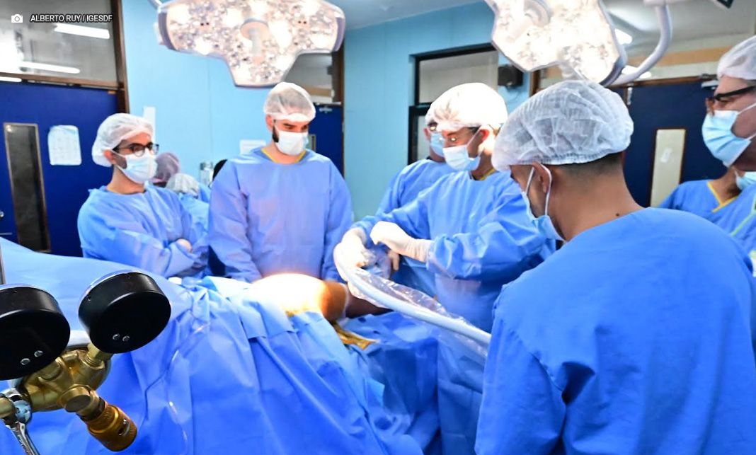 IGESDF abre seleção para 10 áreas da saúde com salários de até R$ 15 mil