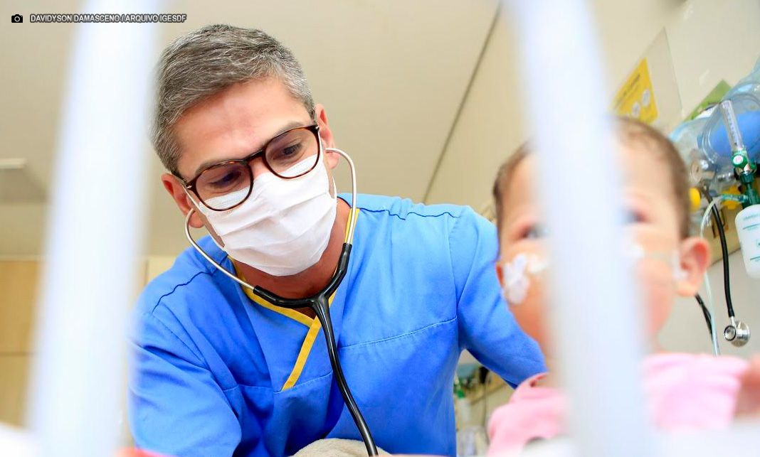 Humanização na Pediatria do HRSM marca Dia Mundial da Infância