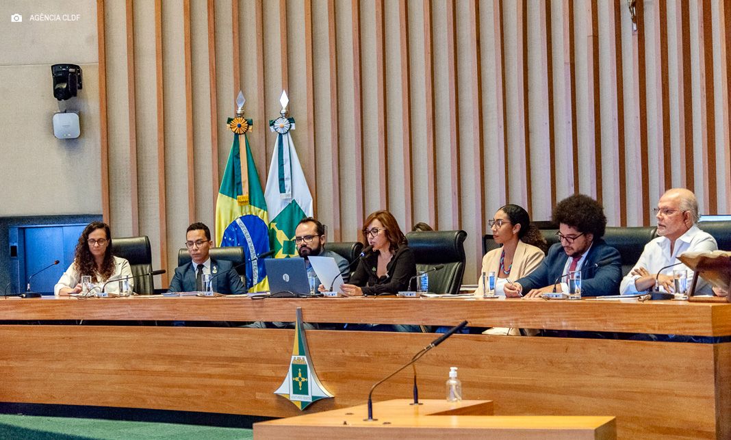 Sanitaristas cobram inclusão da carreira na Secretaria de Saúde do DF