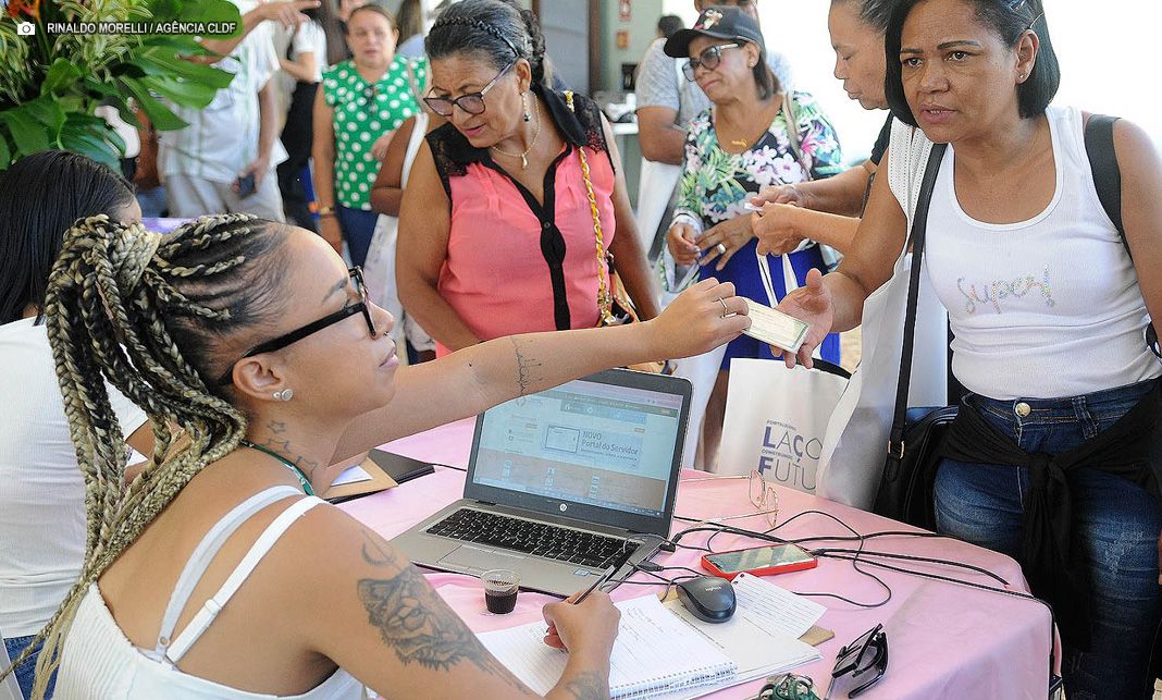 Semana da Mulher oferece serviços gratuitos na CLDF