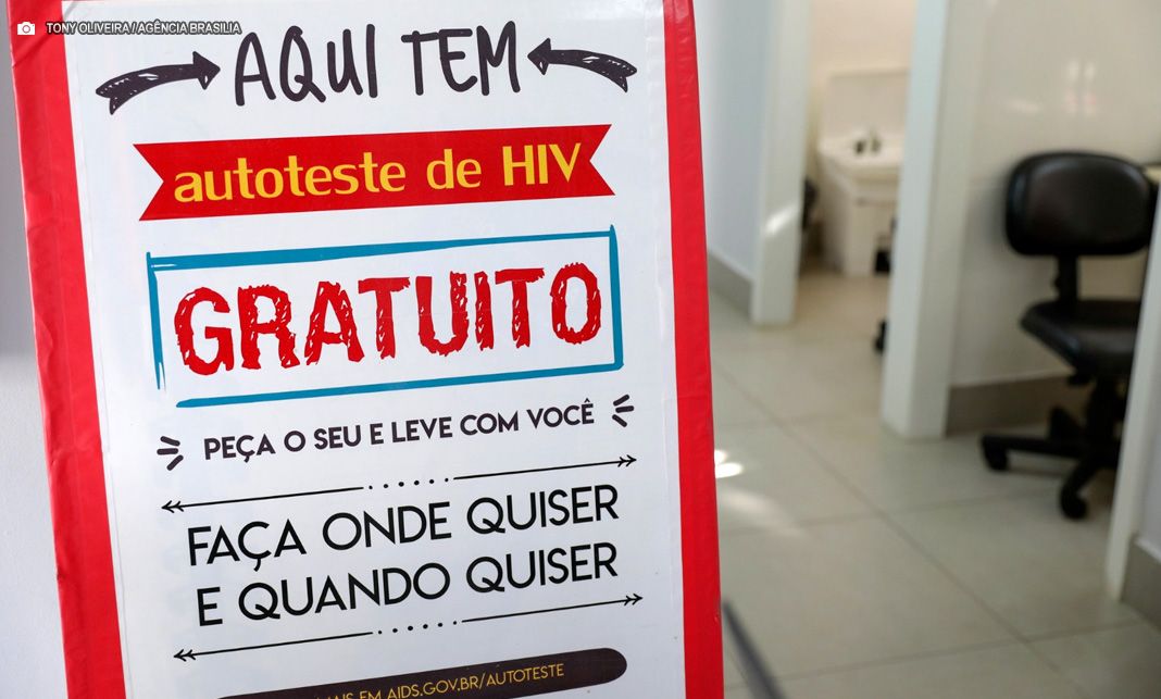 Pulou e não se cuidou? Saiba como se proteger do HIV após exposição de risco durante o Carnaval