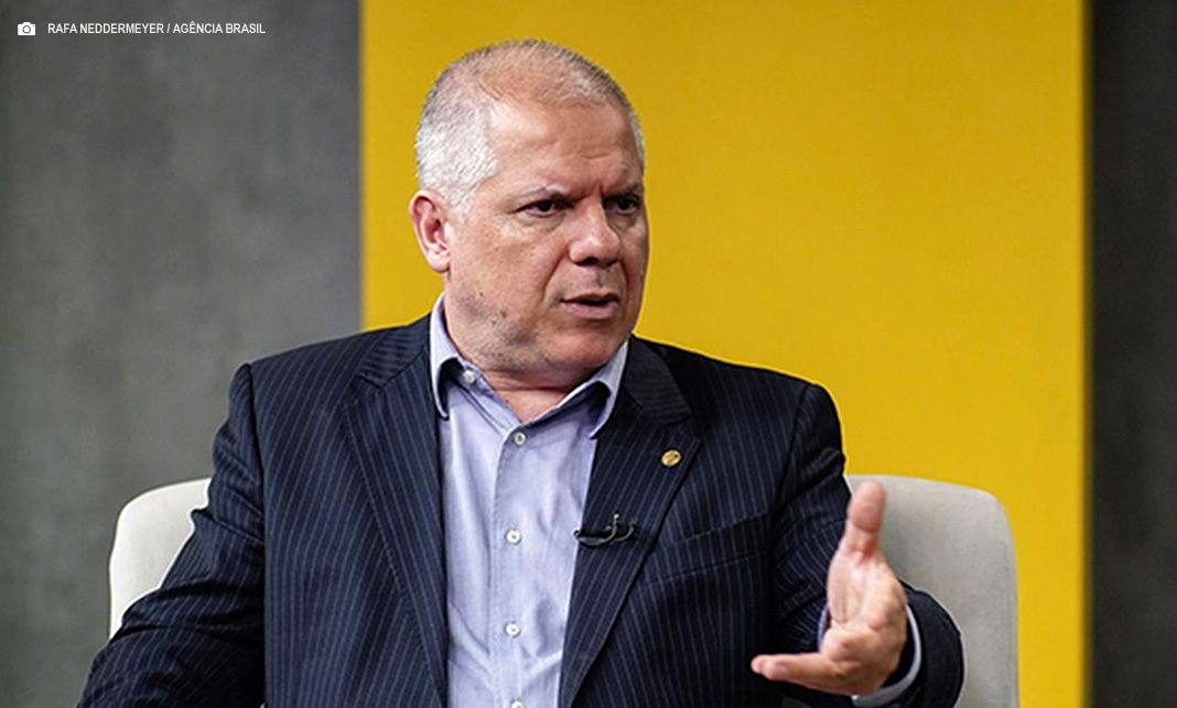 Presidente do INSS é exonerado após suspeita de fraudes em descontos ilegais a aposentados e pensionistas