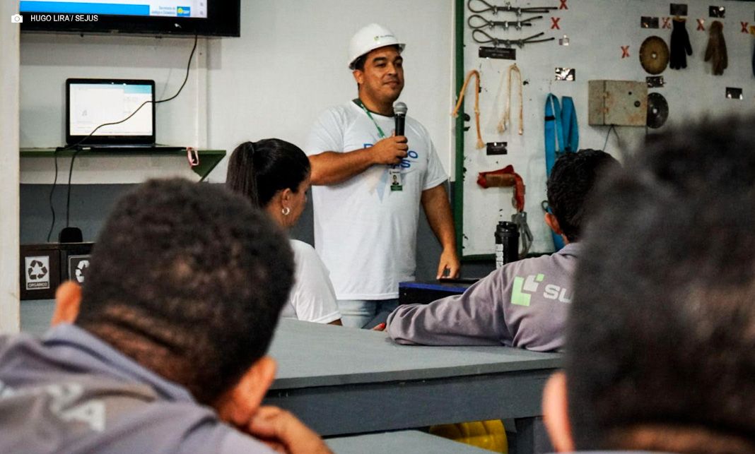 ‘Conversa com Eles’ promove palestra sobre violência doméstica para 140 trabalhadores da Asa Sul