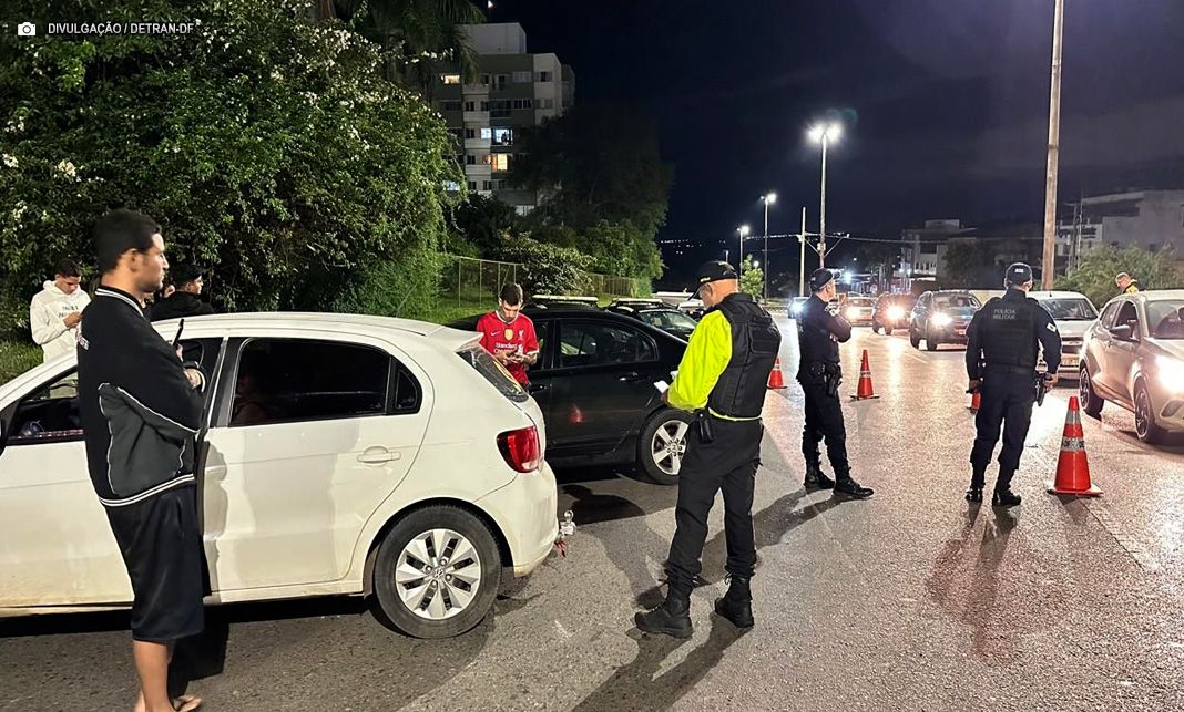 Mobilização Nacional da Lei Seca retira 64 condutores alcoolizados das vias do DF