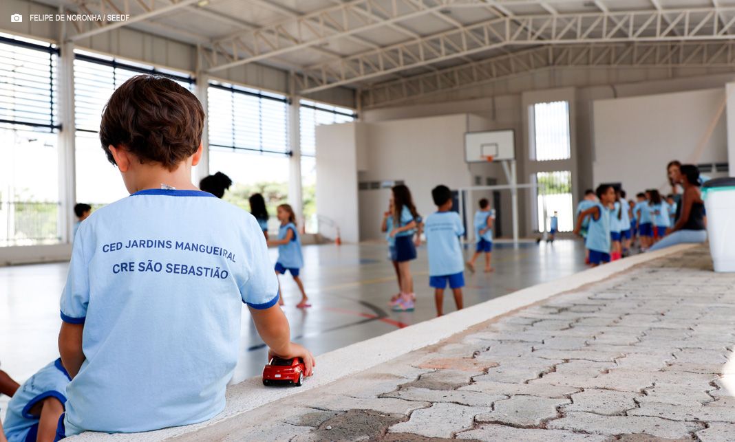 Governo do Distrito Federal lança projeto para criação do Cartão Uniforme Escolar