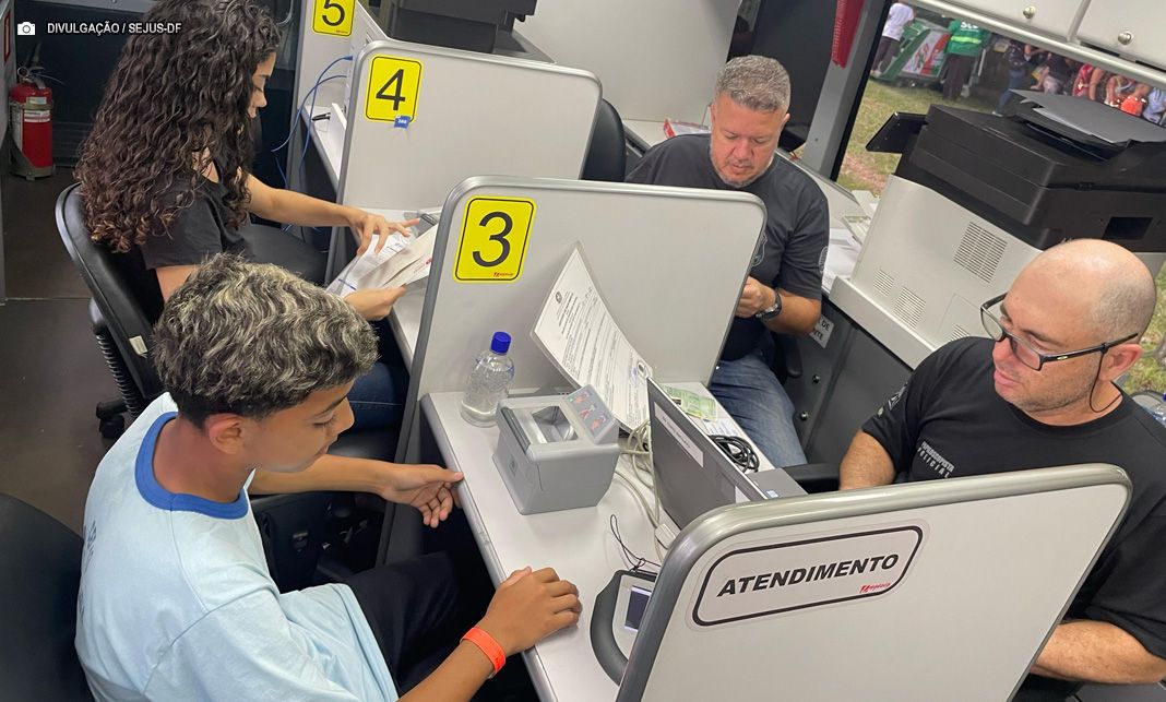 Nova Carteira de Identidade Nacional para crianças e adolescentes será emitida de graça esta semana