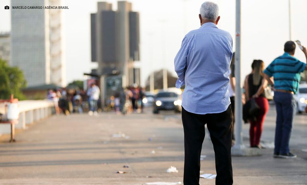 Anvisa aprova medicamento para retardar avanço do Alzheimer