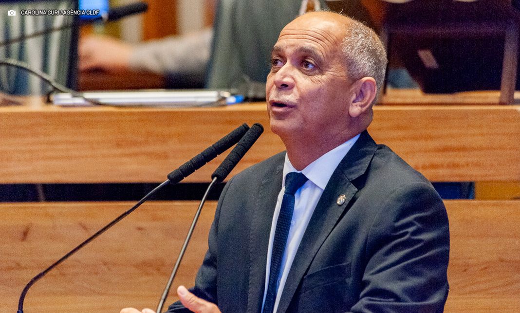 Canal de atendimento sobre autismo é objetivo de projeto do deputado Pepa