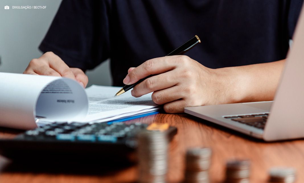 DF recebe workshop com foco em inovação e educação tributária