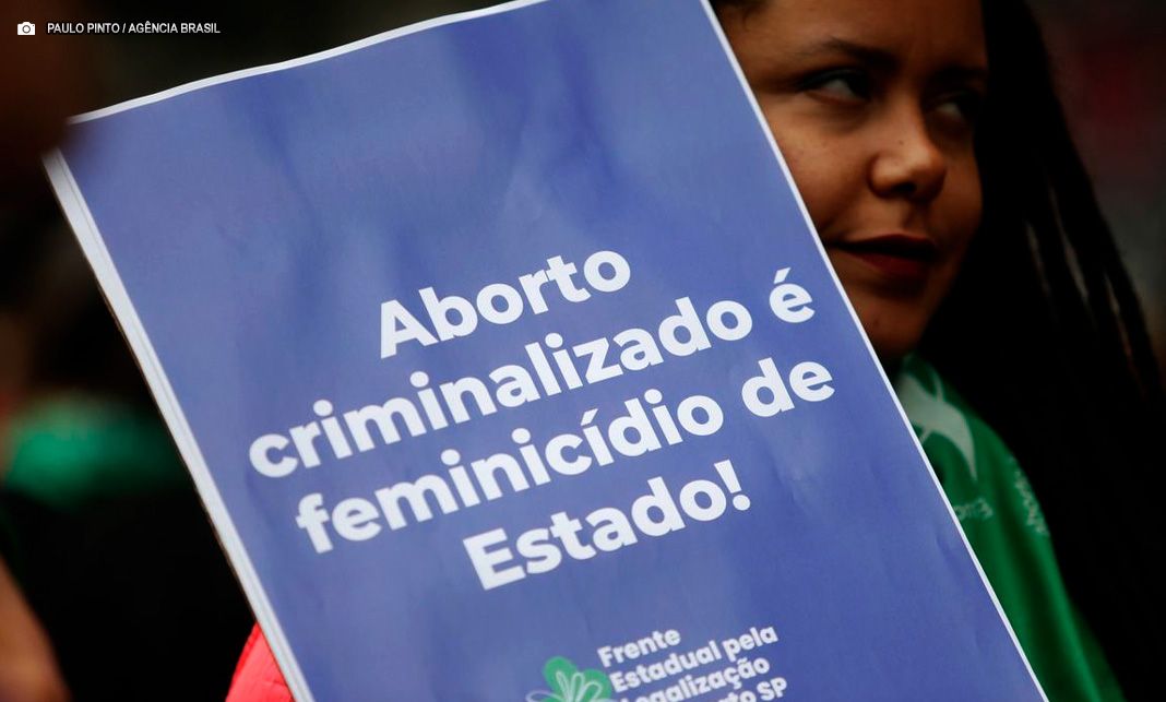 Meninas mães passam de 14 mil e só 1,1% tiveram acesso a aborto legal