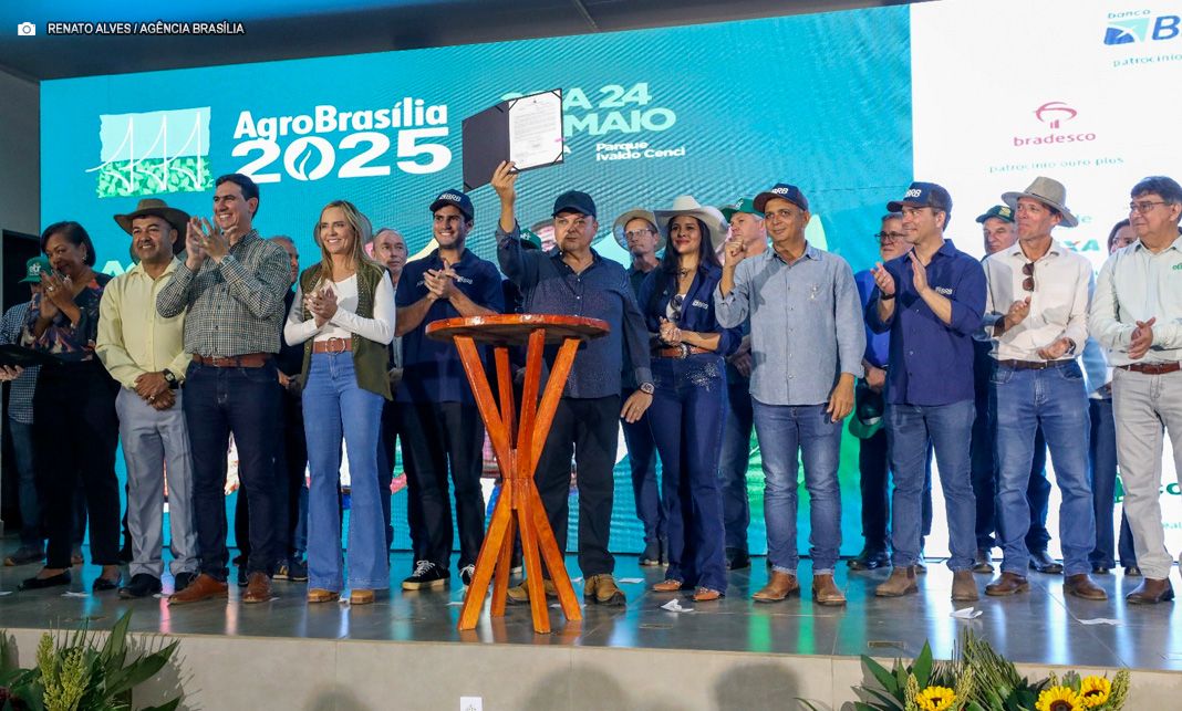 Ibaneis Rocha anuncia R$ 18,3 milhões para pavimentação do trecho de 7,7 km da DF-285