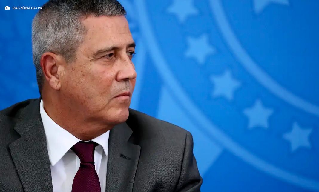 Defesa de Braga Neto tenta evitar junto ao STF, transmissão de interrogatórios na TV na segunda (9)