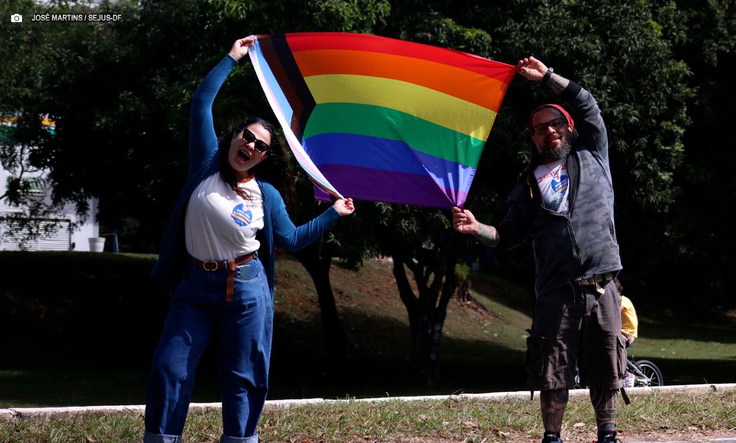 ‘Diga Não à LGBTfobia’ leva mensagem de respeito e diversidade ao Eixão do Lazer
