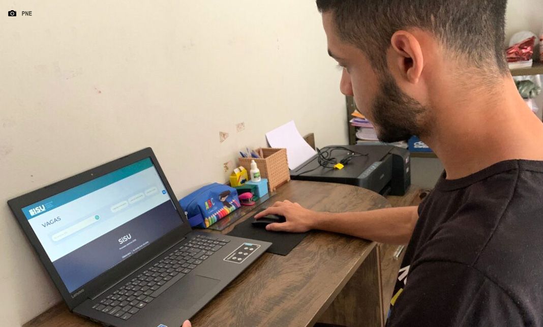 Portal Nacional da Educação envia requerimento para o MEC com mudanças para o Enem 2025