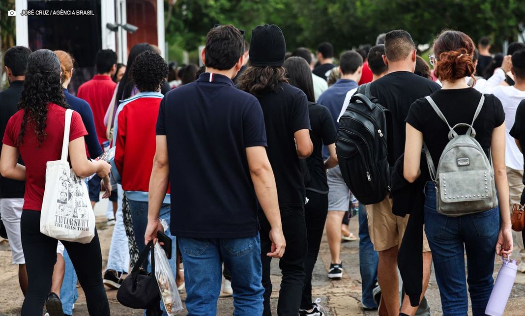 Edital do Enem 2025 é publicado; veja datas e regras do exame