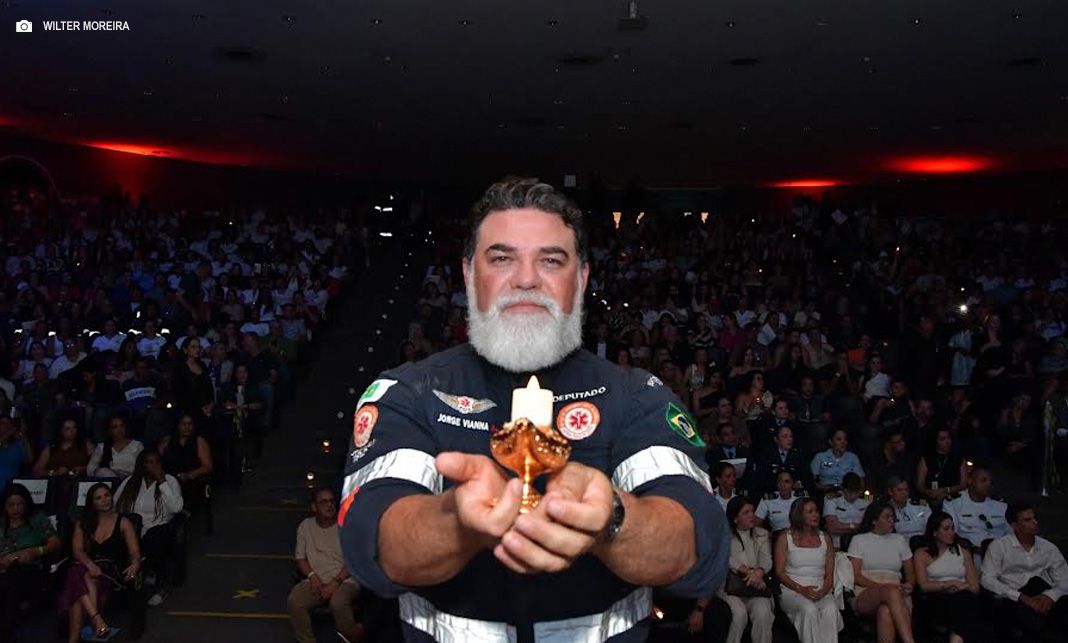 Jorge Vianna abre Semana da Enfermagem com grande homenagem à categoria