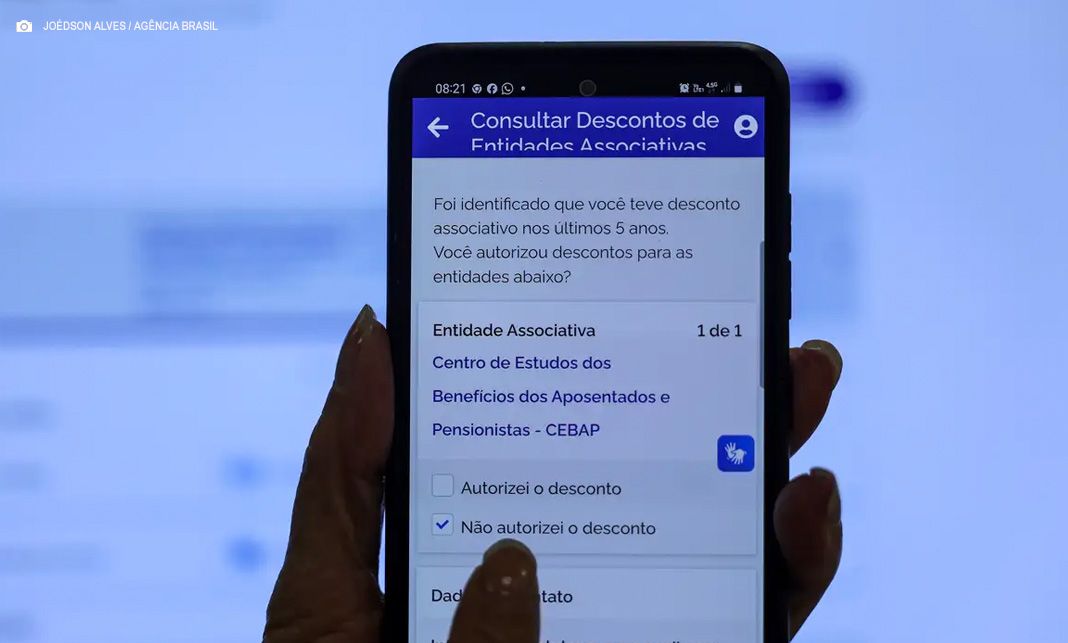 Segurados do INSS podem pedir devolução de descontos ilegais