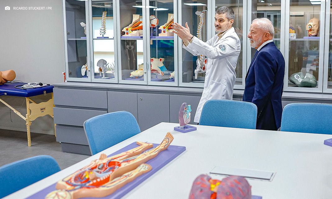 Lula participa de evento da Faculdade Sírio-Libanês para novos cursos de saúde