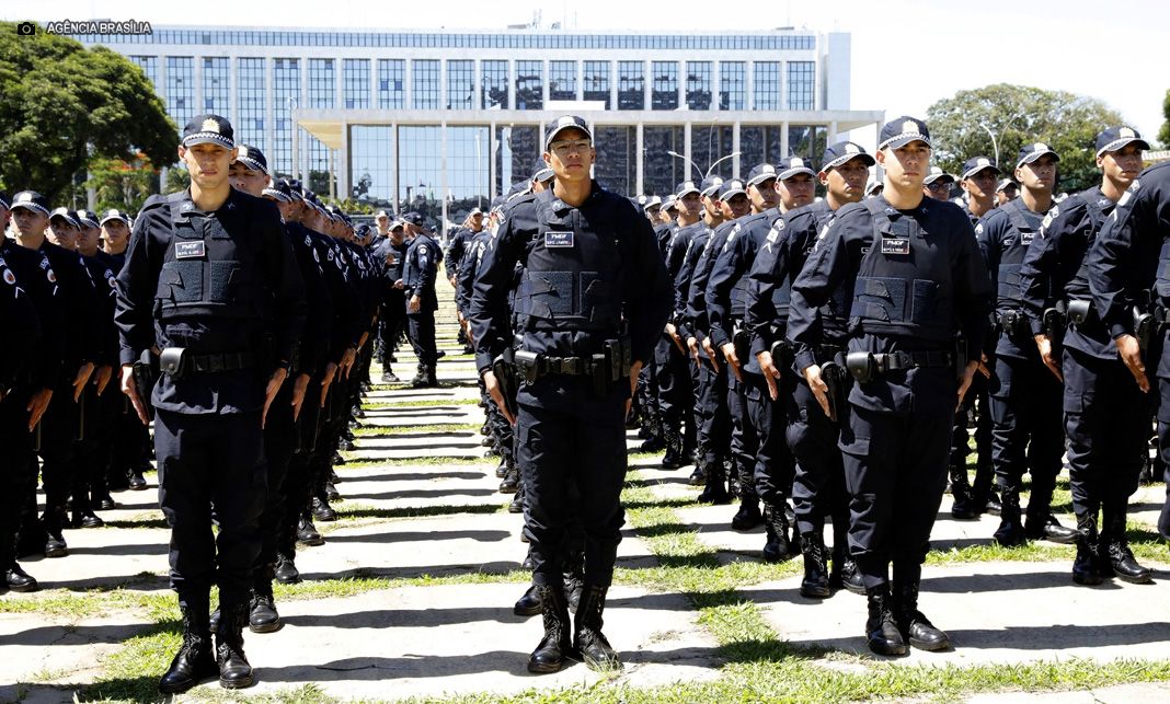 Ibaneis Rocha autoriza mudança nas regras de promoção na PMDF