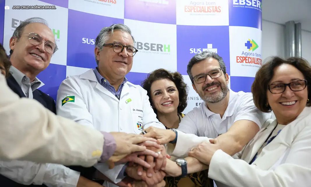 Padilha participa de 1º mutirão de cirurgias para reduzir fila do SUS