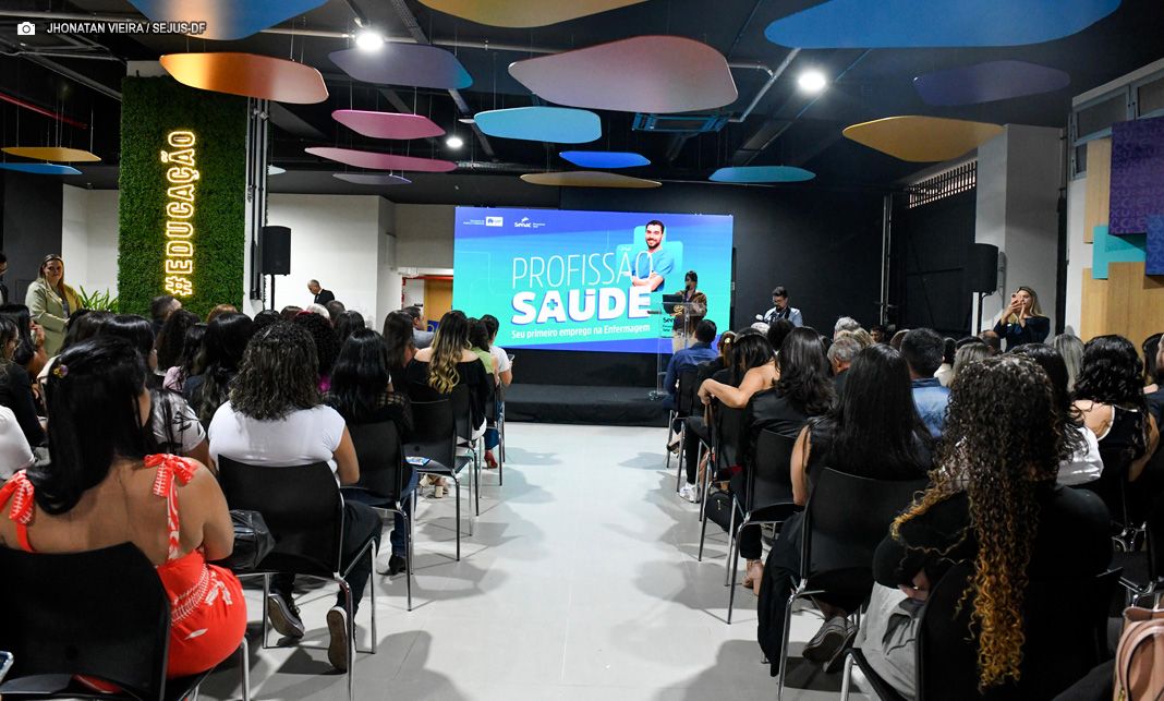 Programa Profissão Saúde capacita 120 profissionais de enfermagem para o mercado de trabalho