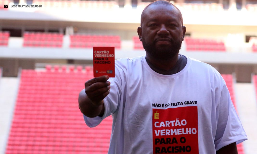 Campanha contra racismo no futebol será lançada neste domingo (4), no Mané Garrincha
