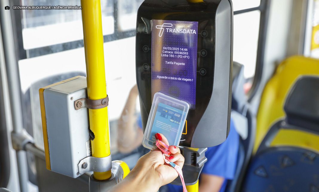 Mulheres com medida protetiva no DF terão acesso ao Passe Livre no transporte público