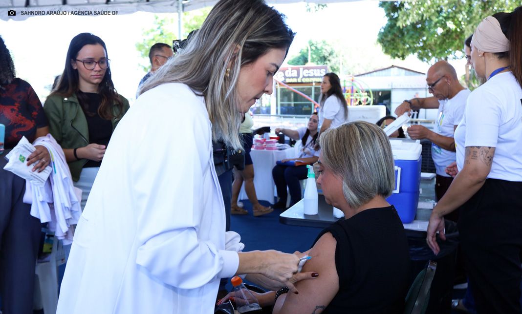 Mais de 272 mil doses de vacina contra a gripe já foram aplicadas no DF