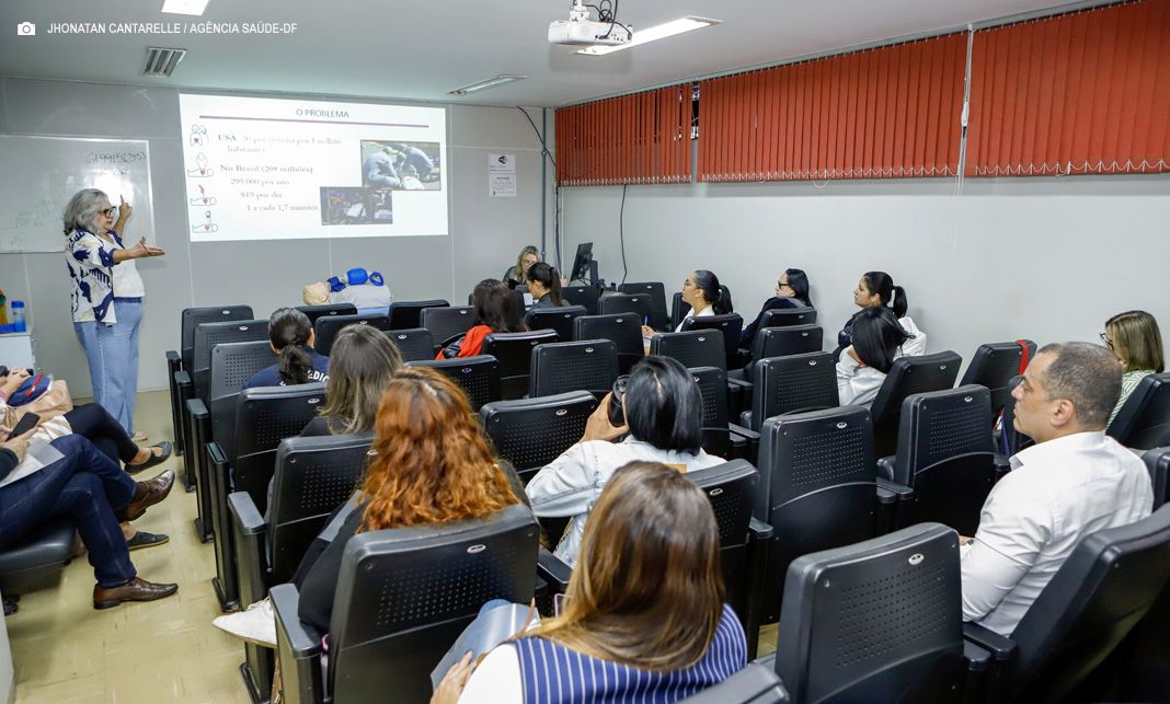 Profissionais de saúde são capacitados em emergências obstétricas