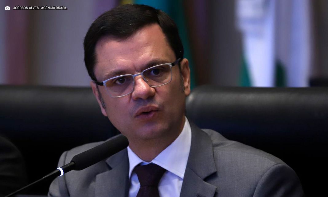 Anderson Torres admite desconhecimento técnico sobre sistema eleitoral