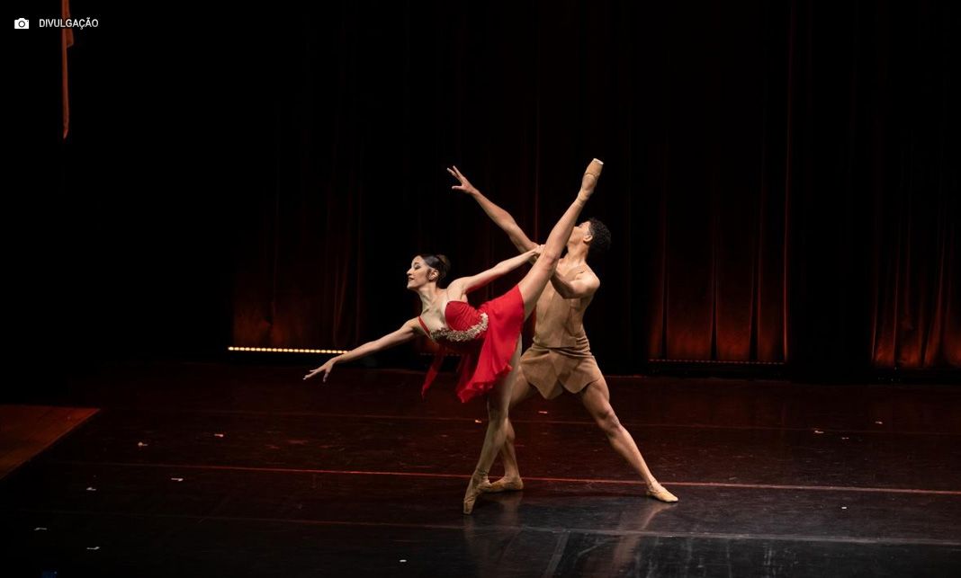 Audições para bailarinos profissionais acontece em junho