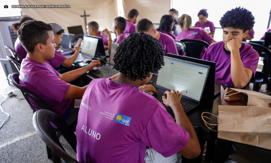 Projeto Brasíl.IA oferece 800 vagas para cursos de tecnologia em quatro cidades