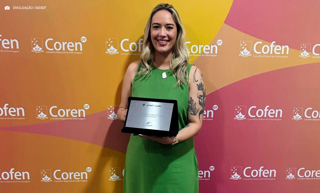 Enfermeira do IGESDF conquista 1º lugar em premiação científica do Coren-DF