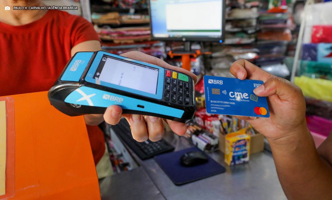 Últimos dias para usar os créditos do Cartão Material Escolar de 2025