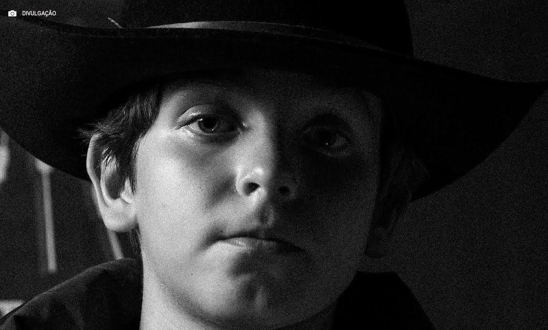 Garotinho mato-grossense de apenas 10 anos emociona com sofrência autoral e revela acervo com mais de 50 músicas inéditas