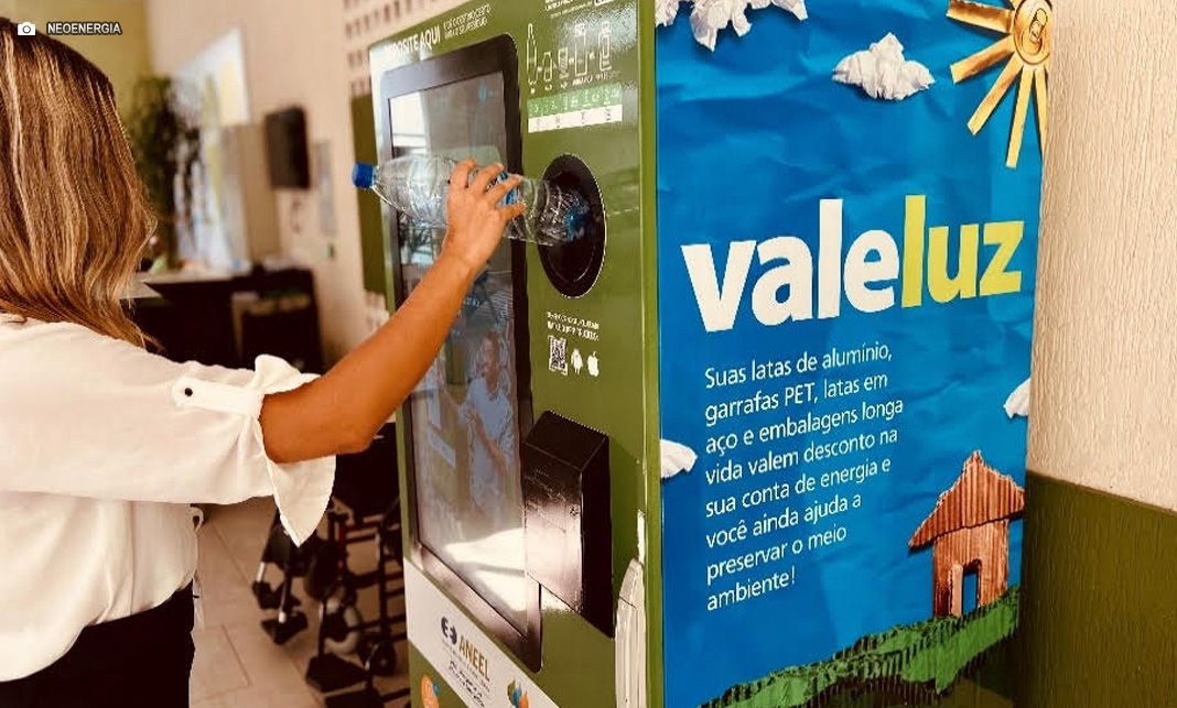 Semana do Meio Ambiente traz descontos especiais nas contas de luz pagas com material reciclável no Distrito Federal